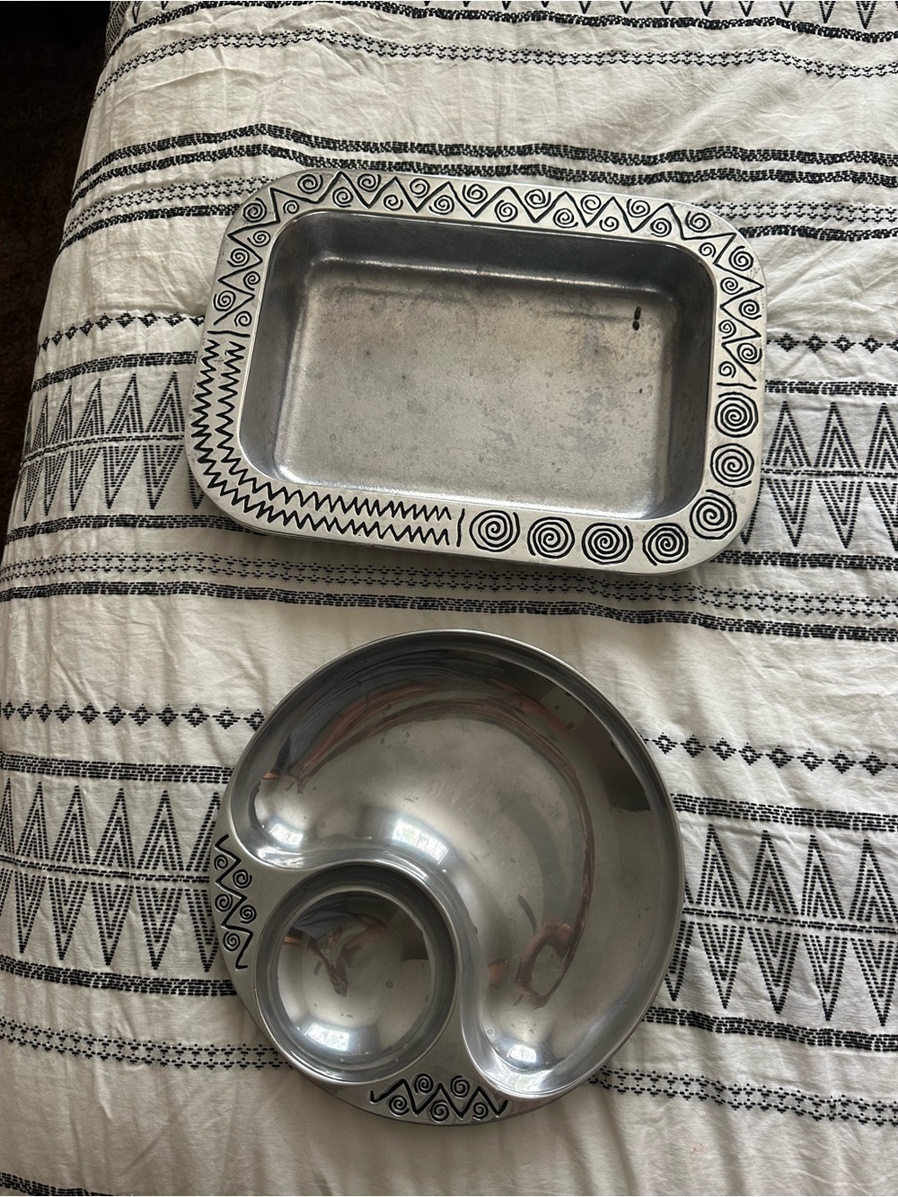 Wilton Armetale Silver Divided Serving Dish
